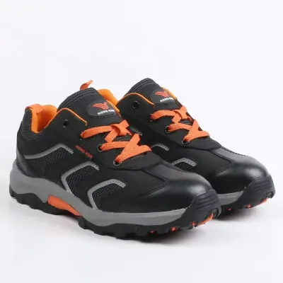 LIGHT WEIGHT SAFETY SHOES